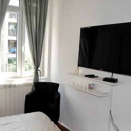 Downtown Delight Apartment Belgrade