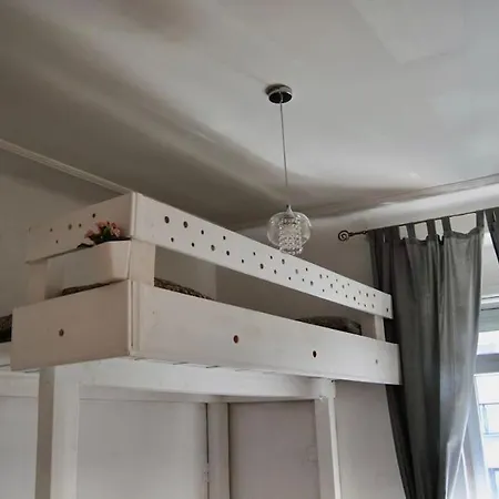 Apartment Downtown Delight *
